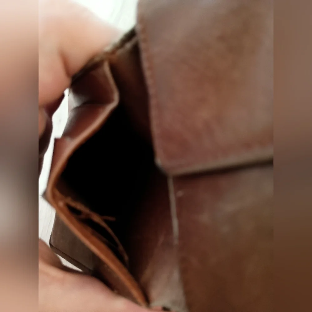 Louis Vuitton Monogram Bi Fold Wallet